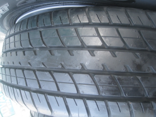 ขายกะทะล้อป้ายแดง Toyota vios ขอบ15ยางผลิตสัปดาห์ที่11ปี14 ขายทั้งชุด 6,900 บาทครับ สนใจติดต่อเล็กคลองสามครับ 081-3747940