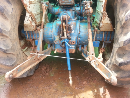 ฟอร์ด 77 T3 ใบมีดดันหน้าไคเฮงหลี เล่มพร้อม..ใช้งานได้ปรดติ เดิมๆ