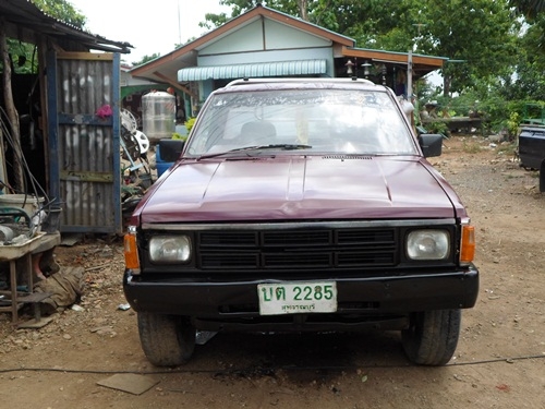 ขายรถบิกเอ็มเครื่องTURBOเอาใว้เข้าไร่สวนบรรทุกน้ำฉีดยาใส่ปุ๋ยในไร่ก็ดีราคาถูกมีทะเบียนนะครับ(ส่งได้ครับ)