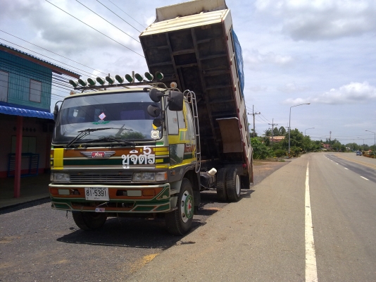 HINO FF3H 195 แรง (รถห้างแท้) พวงมาลัยเพาเวอร์ เบรคจิฟฟี่