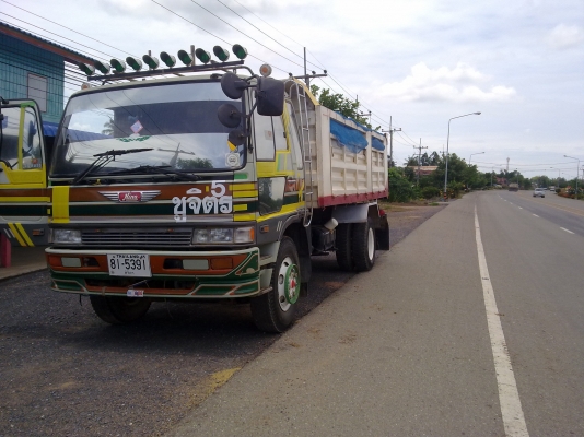 HINO FF3H 195 แรง (รถห้างแท้) พวงมาลัยเพาเวอร์ เบรคจิฟฟี่