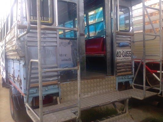 หกล้อ อีซูซุ NKR110รถรับส่ง''นักเรียน''พนักงาน''สภาพดียกหัวได้