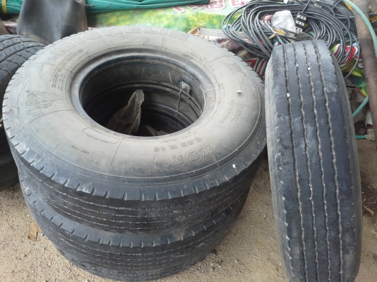 ขายยาง 825 ขอบ 16 เรเดี่ยน