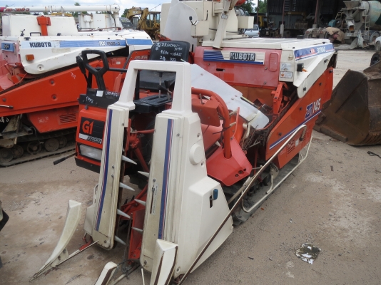 รถเกี่ยวนวดข้าว คูโบต้า 14.5แรงม้า สภาพสวยๆ รถมือสองญี่ปุ่น