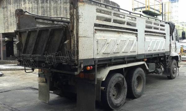 รถบรรทุก 10 ล้อ NISSAN รุ่น UD 290 แรงม้า รถบรรทุก 10 ล้อ NISSAN รุ่น UD 290 แรงม้า