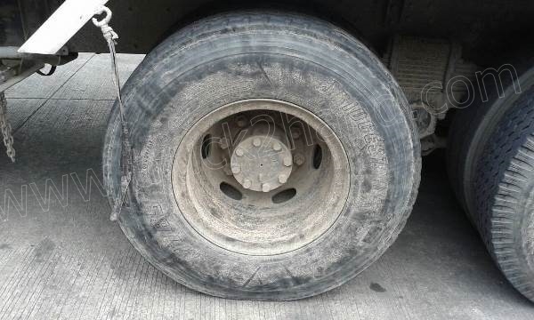 รถบรรทุก 10 ล้อ NISSAN รุ่น UD 290 แรงม้า รถบรรทุก 10 ล้อ NISSAN รุ่น UD 290 แรงม้า