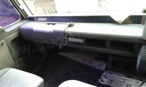 รถบรรทุก 10 ล้อ NISSAN รุ่น UD 290 แรงม้า รถบรรทุก 10 ล้อ NISSAN รุ่น UD 290 แรงม้า