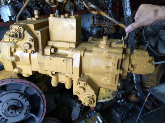 ปั้มE120B ของถอดรถนอกสภาพสวย