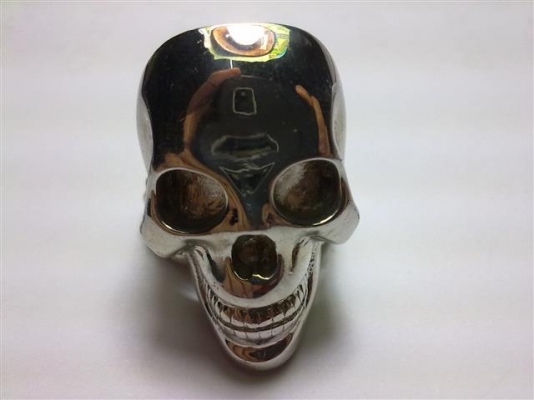 แหวนหัวกระโหลกเงิน