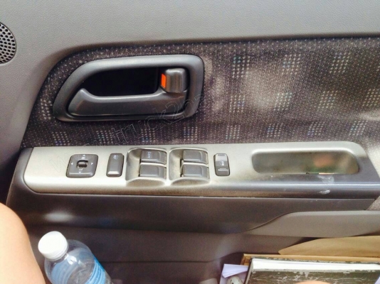 รถกระบะ ISUZU D MAX สีน้ำตาล รถกระบะ ISUZU D MAX สีน้ำตาล