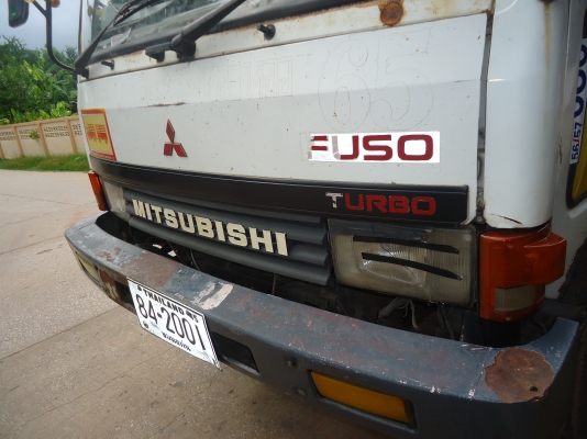 ขายรถสิบล้อFN527MTFชี/L6684ไมดรั้มแม่ลูกปี40เครือง220H