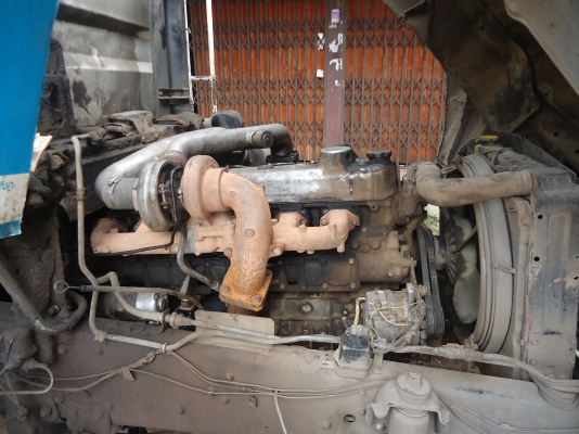 ขายรถสิบล้อFN527MTFชี/L6684ไมดรั้มแม่ลูกปี40เครือง220H