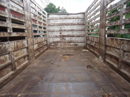 ขายรถสิบล้อFN527MTFชี/L6684ไมดรั้มแม่ลูกปี40เครือง220H