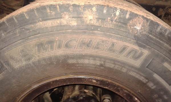 รถบรรทุก 6 ล้อ HINO รุ่น FC 120 แรงม้า