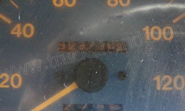 รถบรรทุก 6 ล้อ HINO รุ่น FC 120 แรงม้า