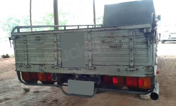 รถบรรทุก 6 ล้อ HINO รุ่น FC 120 แรงม้า