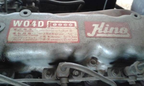 รถบรรทุก 6 ล้อ HINO รุ่น FC 120 แรงม้า