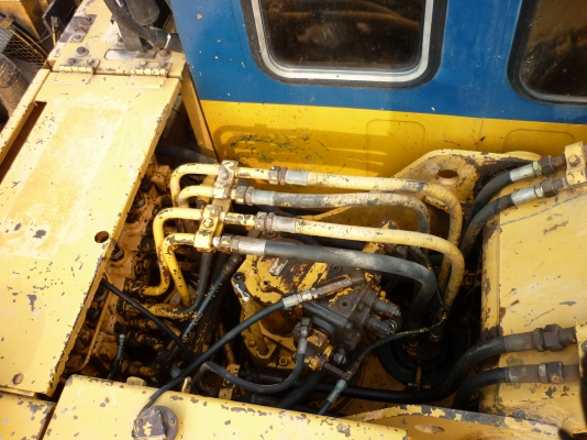 ขายแมคโค PC120 ราคาลดแล้ว เหลือ 480,000 บาท ขายแมคโค PC120 ราคาลดแล้ว เหลือ 480,000 บาท