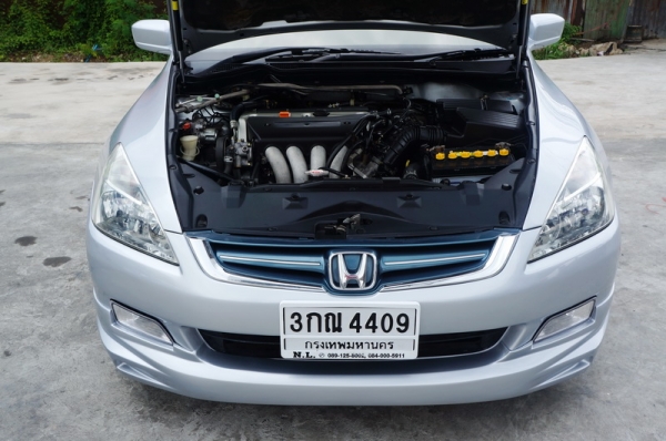 HONDA ACCORD ปี 2004 ขายรถสวย ชุดแต่งรอบคัน ARIBAG คู่ เบรค ABS ล้อ MAX แต่ง เบาะหนังปรับไฟฟ้า สปอรตไลท์ เครื่องวิ่งดีมาก ช่วงล่างแน่น แอร์เย็นๆ ภายในลายไม้สภาพสวย สีสวย รถพร้อมใช้งาน จัดไฟแนนได้ HONDA ACCORD ปี 2004 ขายรถสวย ชุดแต่งรอบคัน ARIBAG คู่ เบรค ABS ล้อ MAX แต่ง เบาะหนังปรับไฟฟ้า สปอรตไลท์ เครื่องวิ่งดีมาก ช่วงล่างแน่น แอร์เย็นๆ ภายในลายไม้สภาพสวย สีสวย รถพร้อมใช้งาน จัดไฟแนนได้