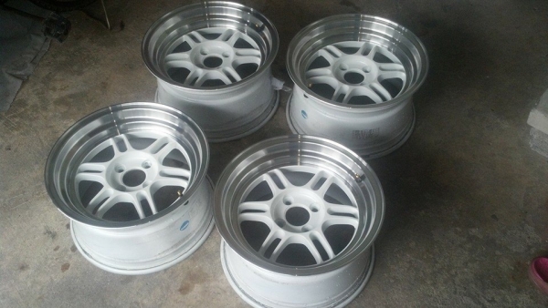 Rpf1 ขอบ 15 กว้าง 8 ใส่ 4 รู 100 ไร้ตำหนิ ใส่เดือนกว่าๆ