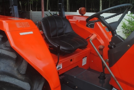 ขายรถไถ Kubota M5000 (4WD) พร้อมดันหน้าช้าง ขายรถไถ Kubota M5000 (4WD) พร้อมดันหน้าช้าง