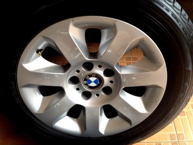 แม็กซ์ BMW ซีรีย์ 5 ขนาด 16 นิ้ว ยาง NITTO 215-60-16 ดอกสวย ตจว ส่งได้ครับ