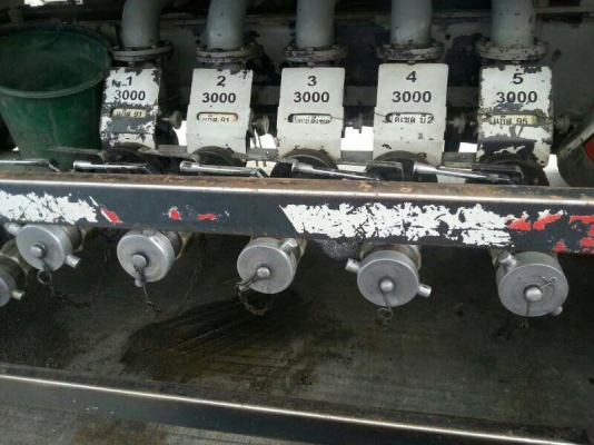 รถอีซูซุ 10 ล้อ บรรรทุกน้ำมัน 230 แรงม้า. ปี 47 / ปลายปี. ( ยูโรทู )  สนใจติดต่อ  081 - 6079515