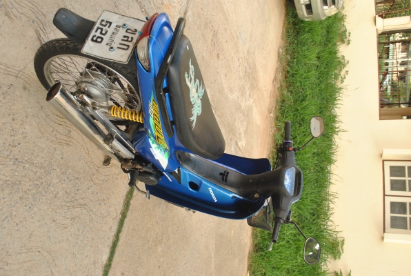 ขาย honda wave100 ทะเบียนโอน ดีสเบรค สีน้ำเงิน ปี 47 ราคา12500 บาท