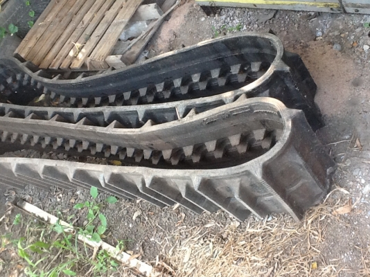 รถตีดิน/พรวนดินใช้งานน้อยขายถูกๆ. 083 3554933