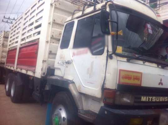 ขายรถบรรทุกสิบล้อไม่ดัมพ์ MITSUBISHI TF ซีเรียล 6,xxx 2 เพลา เครื่อง 6d16 turbo กระบะเหล็กไม่ดัมพ์ ทะเบียนพร้อม