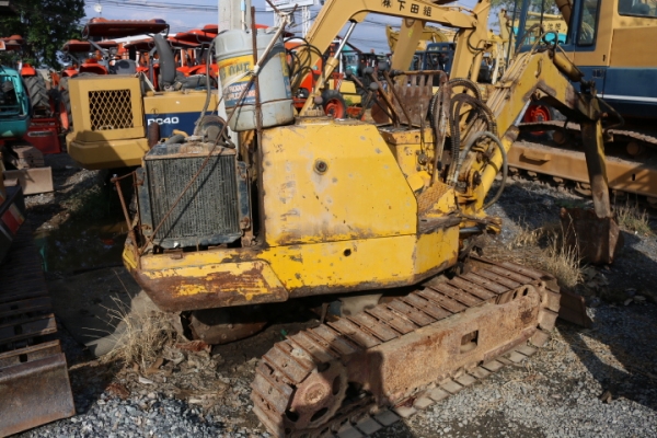 ขายโละซากรถขุด PC10-2 KOMATSU