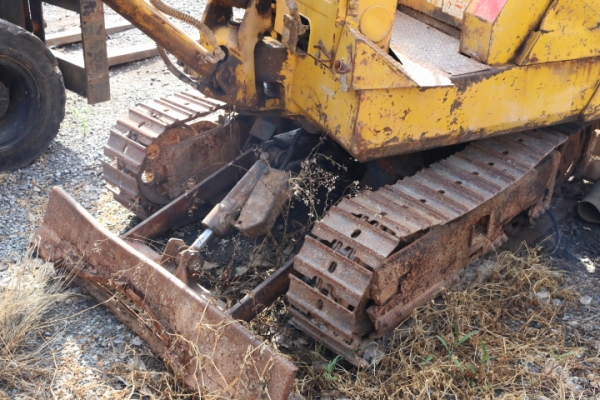 ขายโละซากรถขุด PC10-2 KOMATSU