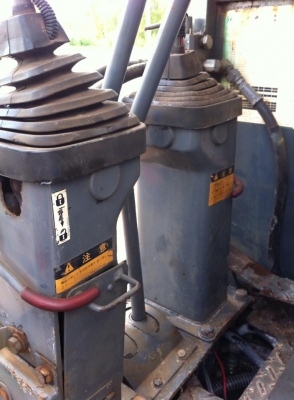 ขายถูกครับ โคมัสสุpc28uu ราคา 270000เท่านั้นครับเก่าญี่ปุ่นไม่เคยใช้ในไทยครับ