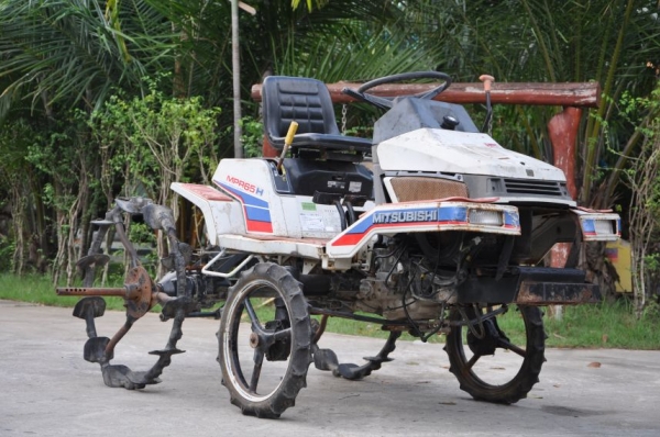 ขายรถ ฉีดยาในนา ราคาเร้าใจ