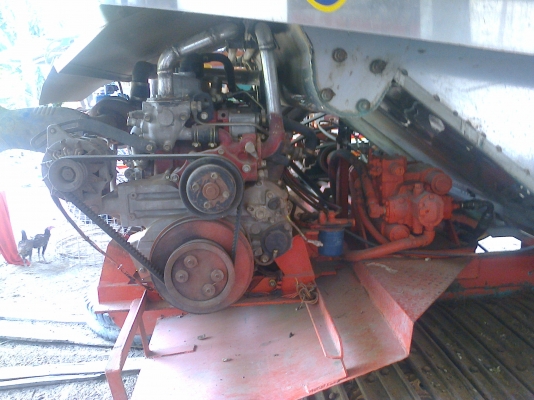 ขายรถเกี่ยวข้าว ปานเจริญ สภาพดี ไม่ต้องซ่อม เกี่ยวข้าวได้เลยครับ สดผ่อนได้ครับ เงิน ธกส.ก็ได้