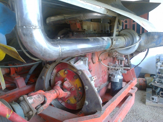 ขายรถเกี่ยวข้าว ปานเจริญ สภาพดี ไม่ต้องซ่อม เกี่ยวข้าวได้เลยครับ สดผ่อนได้ครับ เงิน ธกส.ก็ได้