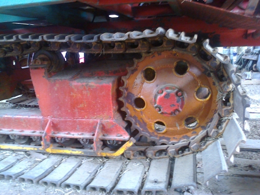 ขายรถเกี่ยวข้าว ปานเจริญ สภาพดี ไม่ต้องซ่อม เกี่ยวข้าวได้เลยครับ สดผ่อนได้ครับ เงิน ธกส.ก็ได้