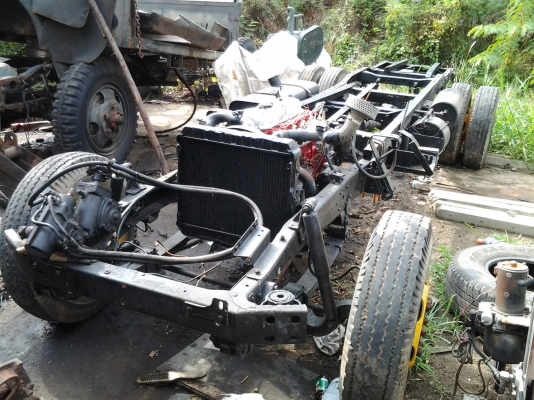 ขายแซสซีโตโยต้าBUพร้อมเครื่องแน่นๆ พร้อมทะเบียน สภาพสวยครับ พร้อมกระบะหลัง ขาย 95000 บาท