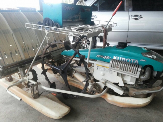 ปัญญาแทรคเตอร์มาแล้ว... รีบโดยด่วน.รถดำนาคูโบต้า SPW-48c 4แถวเดินตาม ทำงาน83ชม. แถมที่โรยข้าว ขาตั้งถาด ถาด599ใบ ซื้อไปใช้ได้เลย สภาพดีครับ จัดส่ง อ.ปัว จ.น่าน