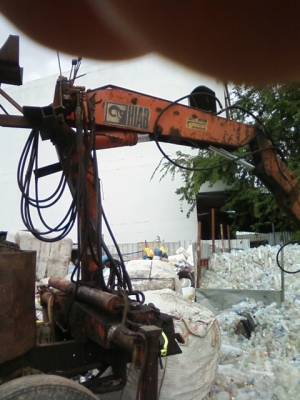 ขายรถ หกล้อ ใหญ่รุ่นเก่าติด เฮียบ สำหรับคีบของเก่า ราคา 150000บาท