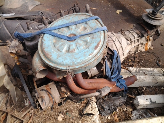 ขายครับเครื่องอีซูซุ 2200cc พร้อมเกียร์ เครื่องติดง่ายครับ ขาย 16000 บาท (ไม่มีเลข)