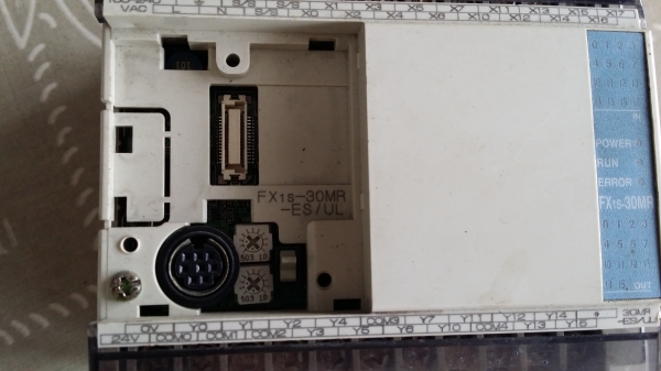 ขาย PLC MITSUBISHI FX1S30MR 3000 ครับ ขาย PLC MITSUBISHI FX1S30MR 3000 ครับ