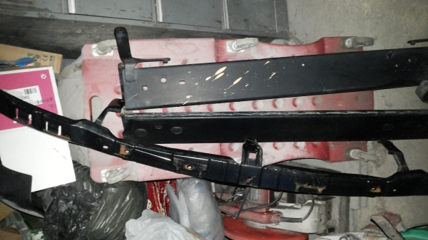 คานกันกระแทกกันชนหน้าวีโก้แชปของใหม่2อันเลย