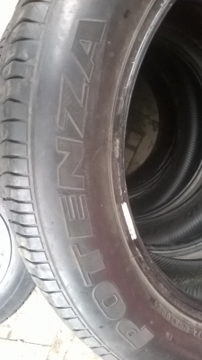 ขายยาง 235 55 18 บิสโตนชุดละ4500