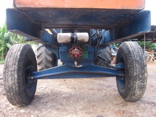 ขายรถคีป(คีปหลัง)สวยพร้อมใช้ราคา450000คุยกันใด้ทะเบียนพร้อมโอน  0892552389