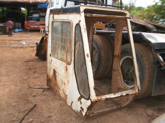 ขายชิ้นส่วนแม็คโคร 2 HT ขายเครื่อง 35,000.- กระบอกไฮโดรลิค 5,000.- บุ้งกี้ 12,000.- ห้วเก๋ง 10,000 บาท ขายชิ้นส่วนแม็คโคร 2 HT ขายเครื่อง 35,000.- กระบอกไฮโดรลิค 5,000.- บุ้งกี้ 12,000.- ห้วเก๋ง 10,000 บาท