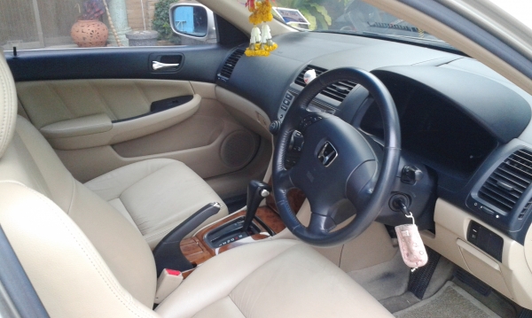 ขาย ฮอนด้า แอคคอดปี2006 เครื่อง2.0 ตัวท๊อป ประหยัดน้ำมัน เบาะไฟฟ้า แอร์แบ๊ค ใช้น้อย ขาย ฮอนด้า แอคคอดปี2006 เครื่อง2.0 ตัวท๊อป ประหยัดน้ำมัน เบาะไฟฟ้า แอร์แบ๊ค ใช้น้อย