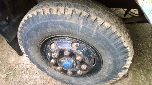 ขาย...หัว-คัสซี..10ล้อด2เพลา ISUZU FVZ32 195แรง รถห้างแท้..มีเล่มและชุดโอน...แต่ต้องดำเนินการเอง..