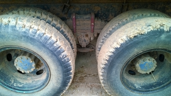 ขาย...หัว-คัสซี..10ล้อด2เพลา ISUZU FVZ32 195แรง รถห้างแท้..มีเล่มและชุดโอน...แต่ต้องดำเนินการเอง..