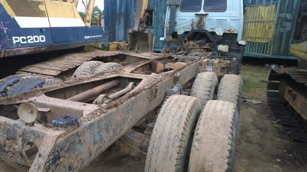 ขาย...หัว-คัสซี..10ล้อด2เพลา ISUZU FVZ32 195แรง รถห้างแท้..มีเล่มและชุดโอน...แต่ต้องดำเนินการเอง..